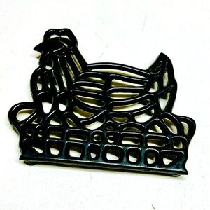 Vtg Cast Iron Coated Trivet Small Metal Black Chicken on Nest Decor Rustic